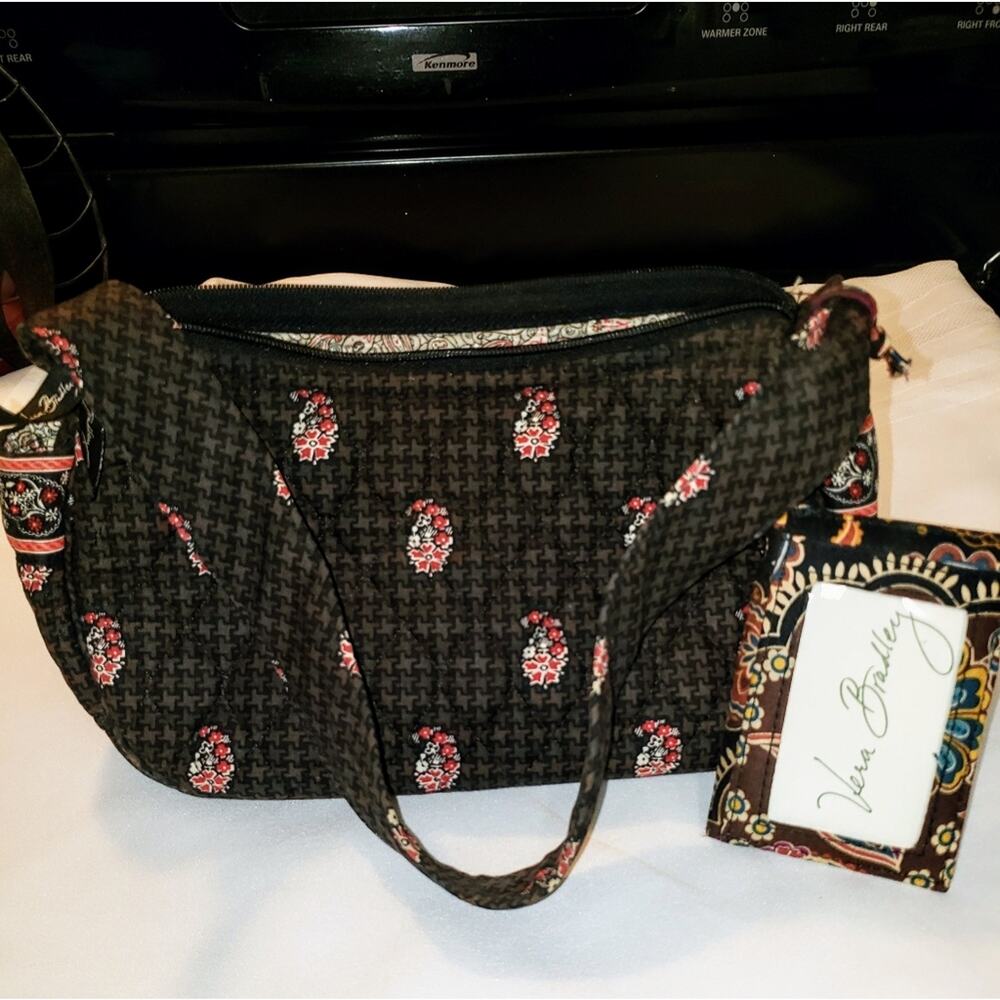 VERA BRADLEY purse with attached coin purse EUC